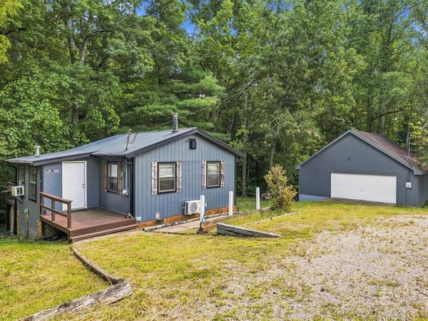 265 S Cave Springs Road , Leitchfield, KY 42754