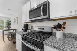 950 Long Bluff Road photo 4