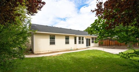 1381 Brooke Way, Gardnerville, NV 89410 Photo