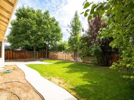 1381 Brooke Way, Gardnerville, NV 89410 Photo