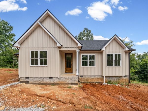 202 Wallace St , Cumberland City, TN 37050