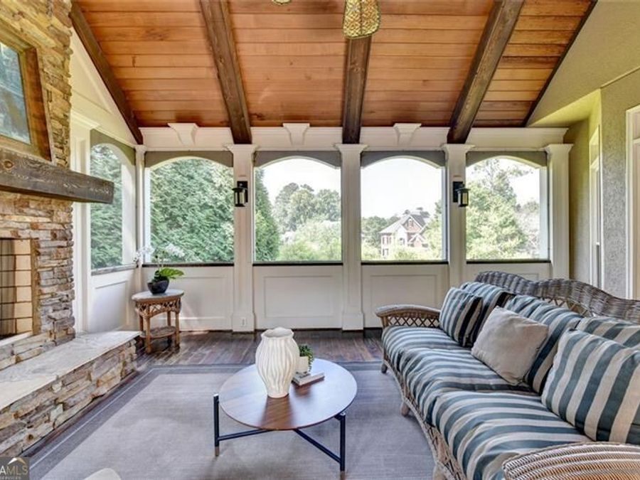Property Image 32