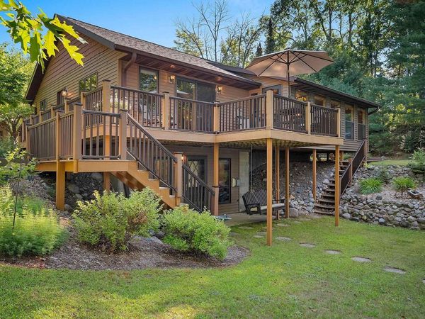 16471 PANNOR LANE, Mountain, WI 54149
