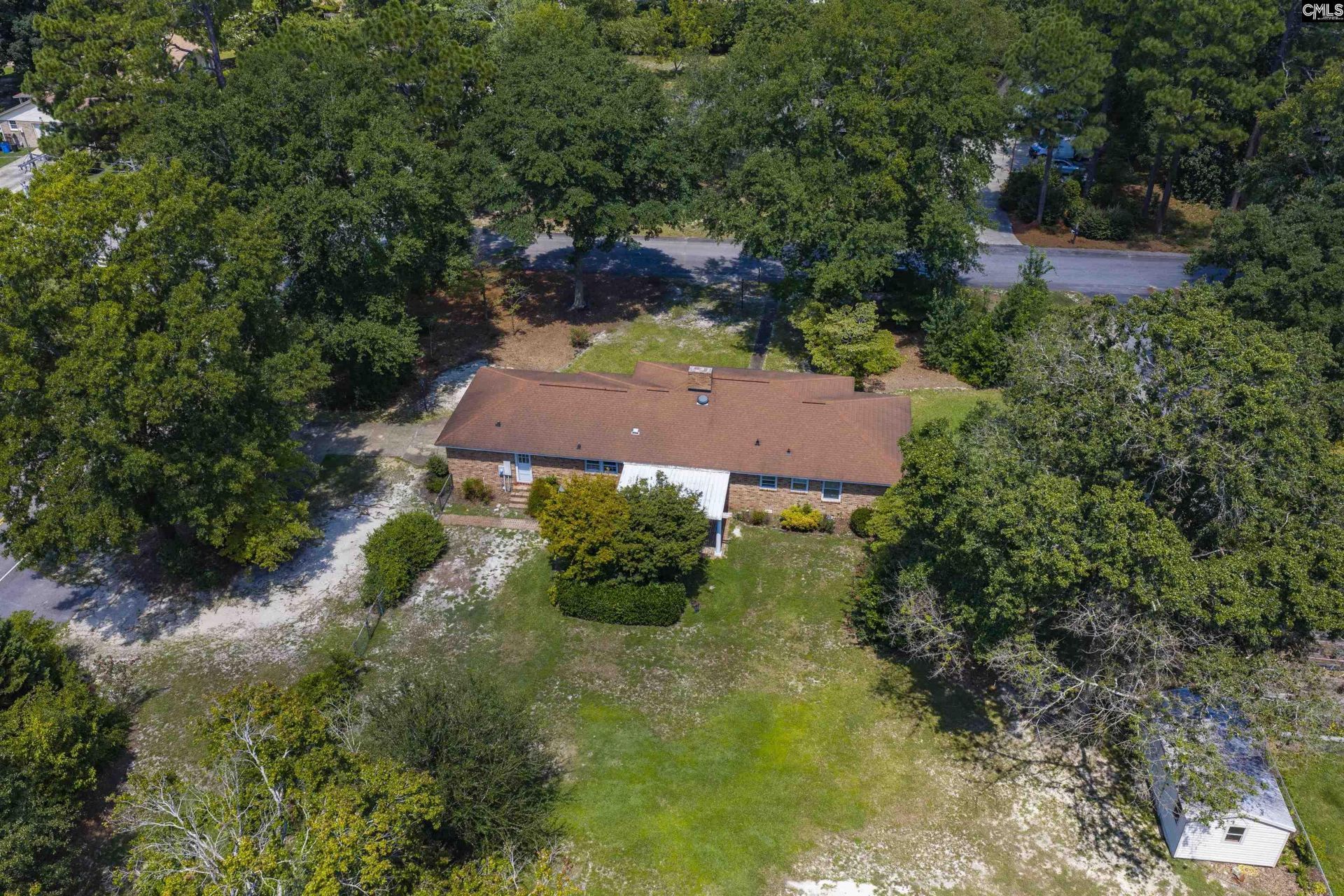 1301 Sand Oak Drive  Photo 11