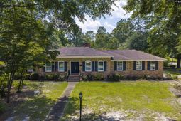 1301 Sand Oak Drive  photo 4