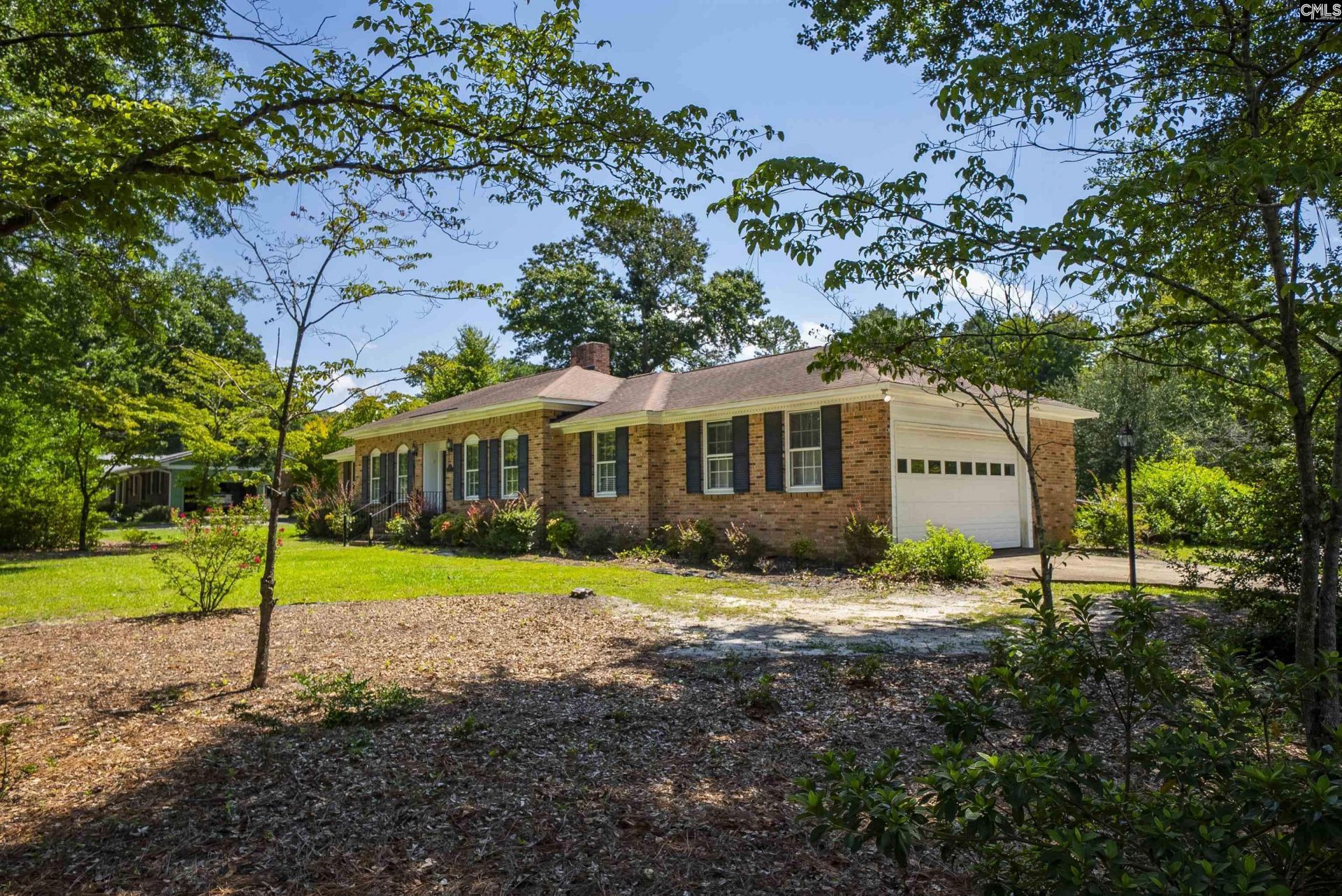1301 Sand Oak Drive  Photo 4