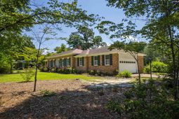 1301 Sand Oak Drive  photo 4