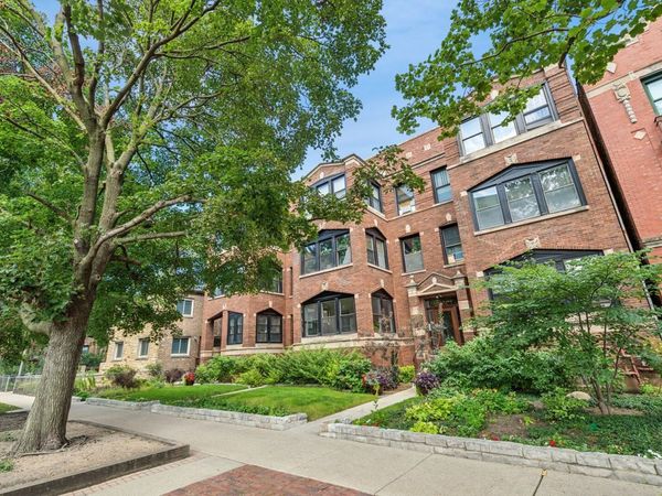 5487 S Cornell Avenue , Unit 3, Chicago, IL 60615