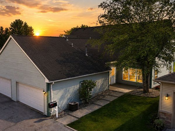9278 Norris Drive, Unit G, Hobart, IN 46342