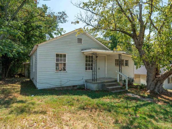 221 & 223 Wood St , Hot Springs, AR 71913