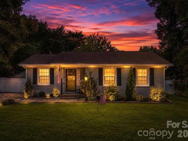19213 Carter Circle, Cornelius, NC 28031