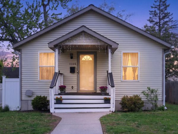 1105 Hazen Street SE, Grand Rapids, MI 49507