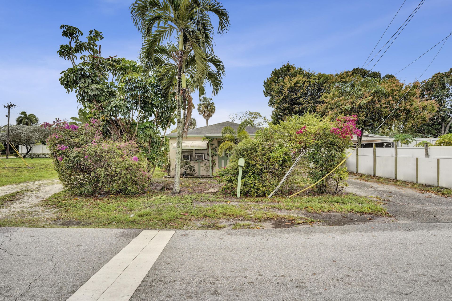 1412b NW 7th Street, Unit b, Pompano Beach, FL 33069 Photo