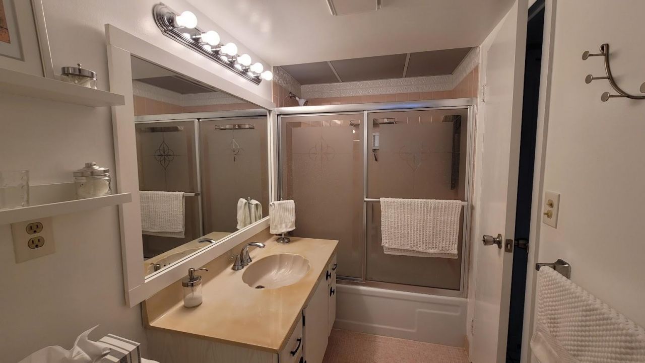 2901 NW 48th Avenue, Unit 461, Lauderdale Lakes, FL 33313 Photo