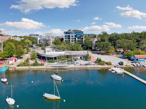 1805 W Lake Street, Unit 202, Minneapolis, MN 55408