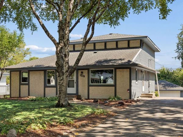 1528 Aquila Avenue N, Golden Valley, MN 55427