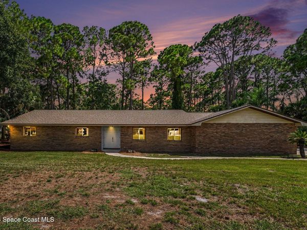 8001 Pine Needle Lane , West Melbourne, FL 32904