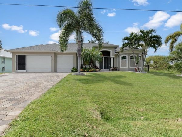 15776 MELPORT CIRCLE , PORT CHARLOTTE, FL 33981