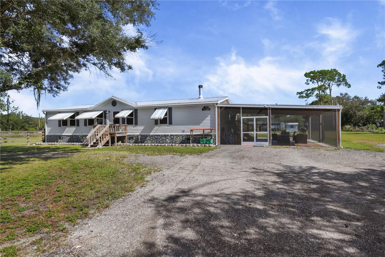 4480 Fort Simmons Avenue , Labelle, FL 33935 Photo