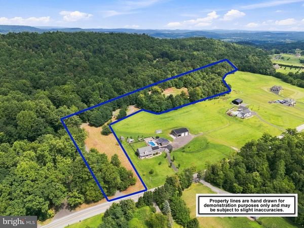 970 PINETOWN ROAD , LEWISBERRY, PA 17339