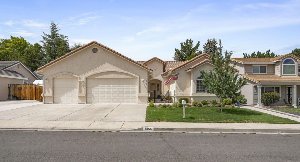 4855 Pinesprings Drive, Reno, NV 89509 Photo