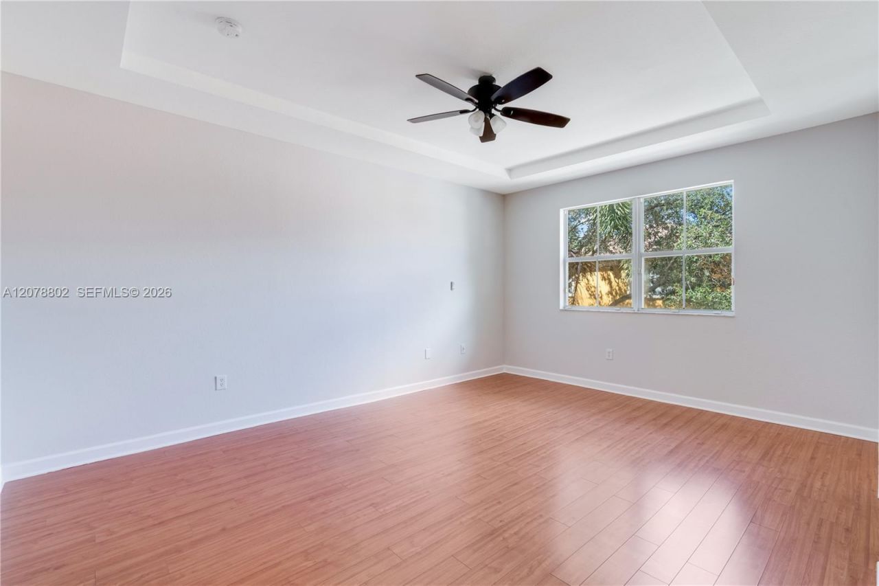 8450 NW 113th Psge, Doral, FL 33178 Photo
