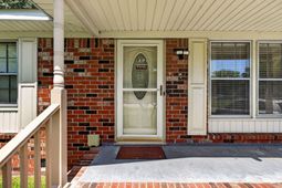 112 Cornell Drive photo 4