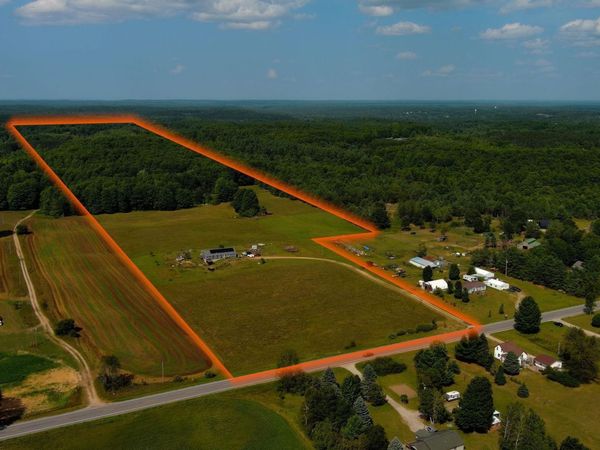 191 Center Road E, Kingsley, MI 49649