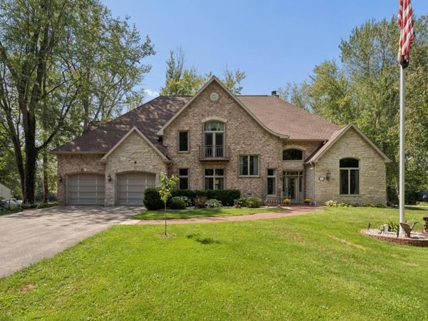 N3877 BETTY DRIVE, Hortonville, WI 54944