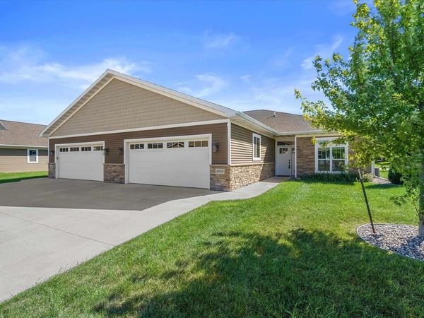 4858 WYLD BERRY WAY, Hobart, WI 54155