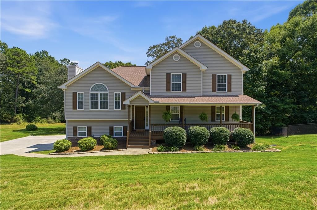 71 Hopkins Farm Drive, Adairsville, GA 30103 Main Photo