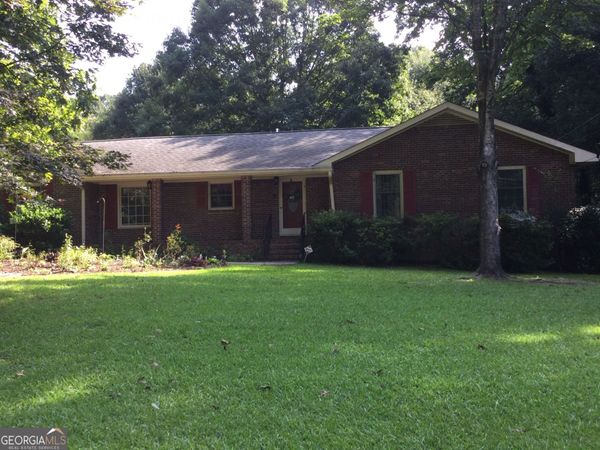 1368 BRANCHWOOD Drive, Snellville, GA 30078