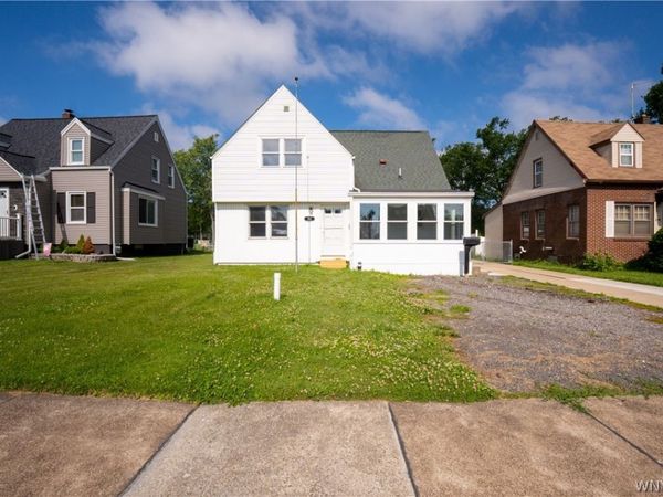 53 S Shore Boulevard, Buffalo, NY 14218