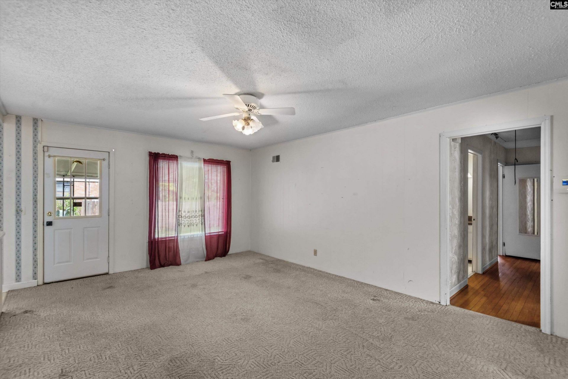 1913 Chandler Avenue Photo 17