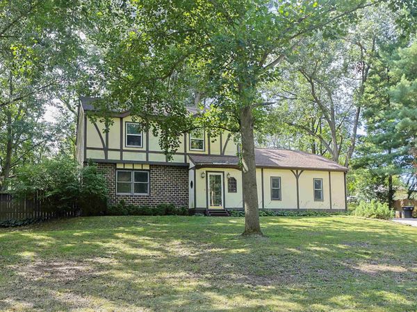 26222 Tyris Street, South Bend, IN 46619