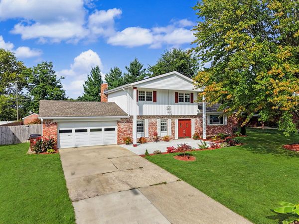 138 W Dilcrest Circle, Florence, KY 41042