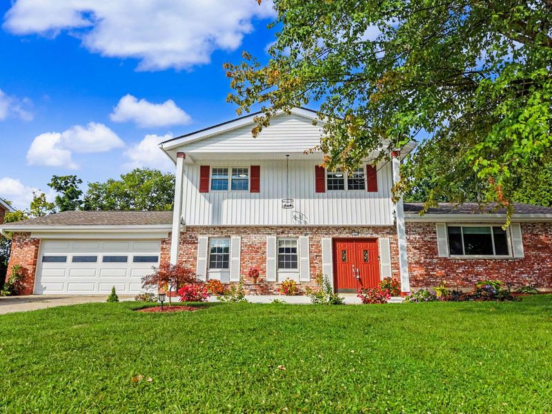 138 W Dilcrest Circle, Florence, KY 41042 Photo 3