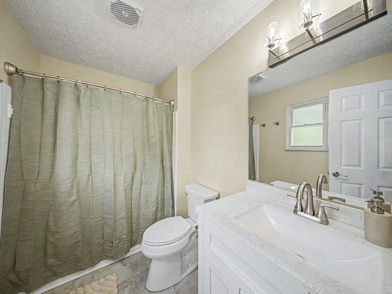 138 W Dilcrest Circle, Florence, KY 41042 Photo 46
