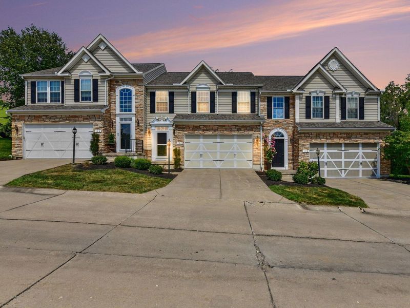 130 Brushwood Drive, Fort Thomas, KY 41071 Photo 1
