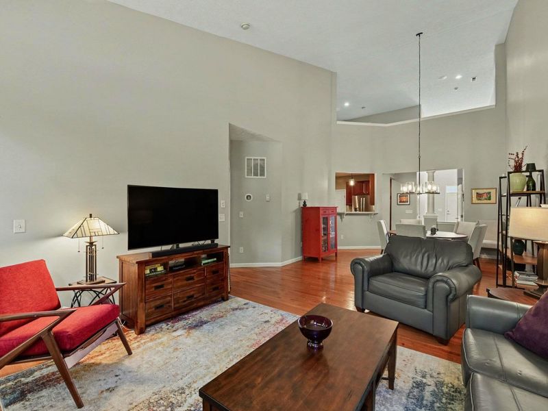 130 Brushwood Drive, Fort Thomas, KY 41071 Photo 5