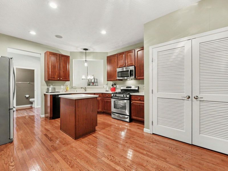 130 Brushwood Drive, Fort Thomas, KY 41071 Photo 9