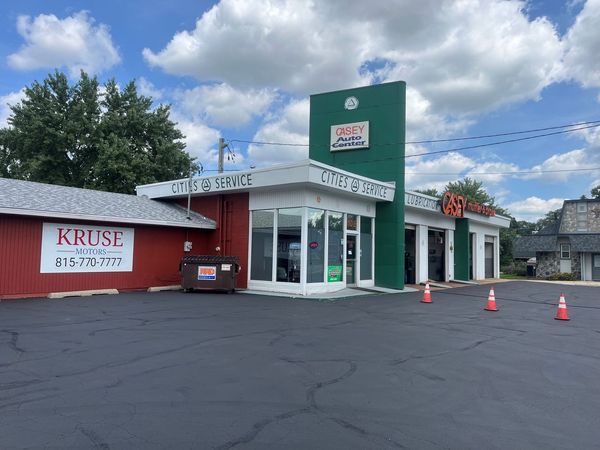 110 E Riverside Blvd, Loves Park, IL 61111