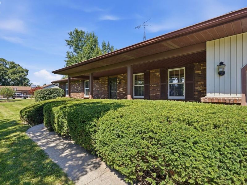 11835 W River Lane Road, Oak Harbor, OH 43449 Photo 3