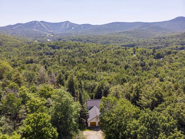 182 Bearly Hi Way, Killington, VT 05751