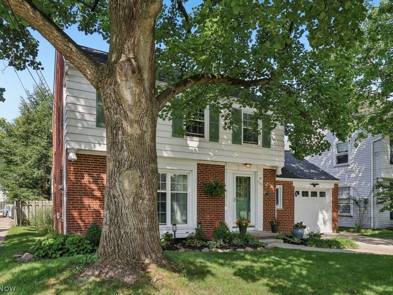 2762 Gasser Boulevard, Rocky River, OH 44116 Photo 3