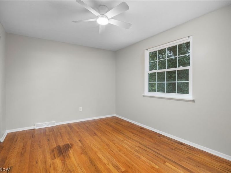 417 Longfellow Street, Elyria, OH 44035 Photo 26