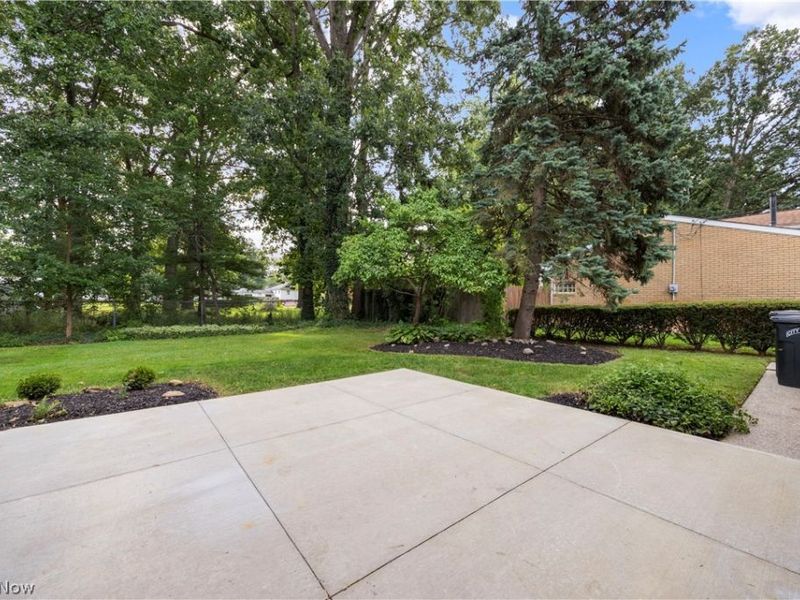 417 Longfellow Street, Elyria, OH 44035 Photo 44