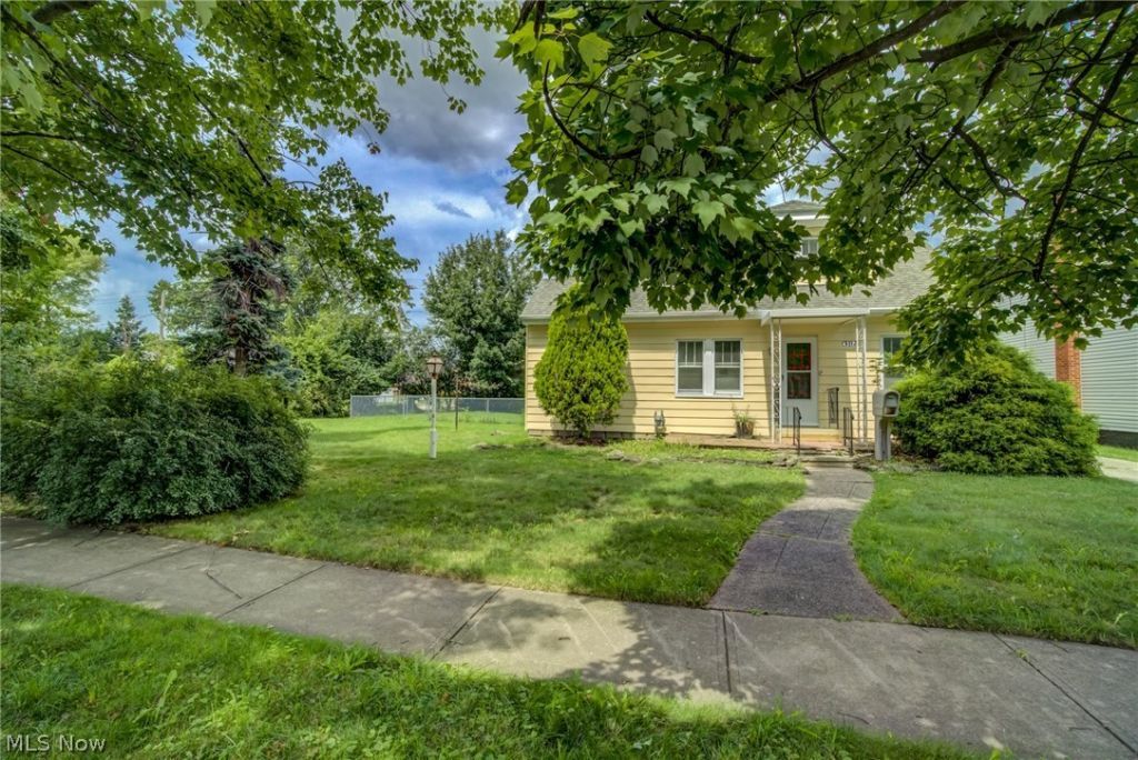 4312 Kenmore Avenue, Parma, OH 44134 Main Photo
