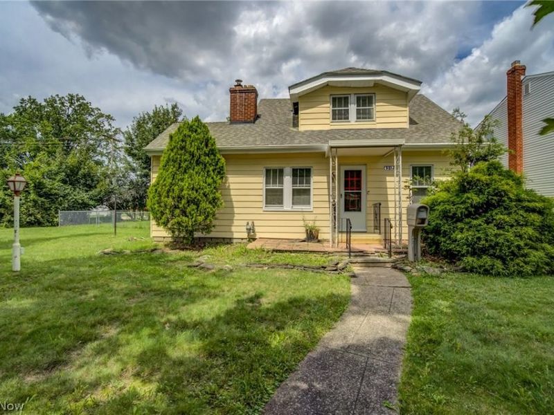 4312 Kenmore Avenue, Parma, OH 44134 Photo 2