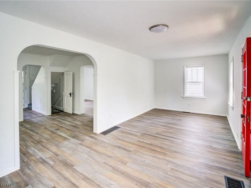 4312 Kenmore Avenue, Parma, OH 44134 Photo 7